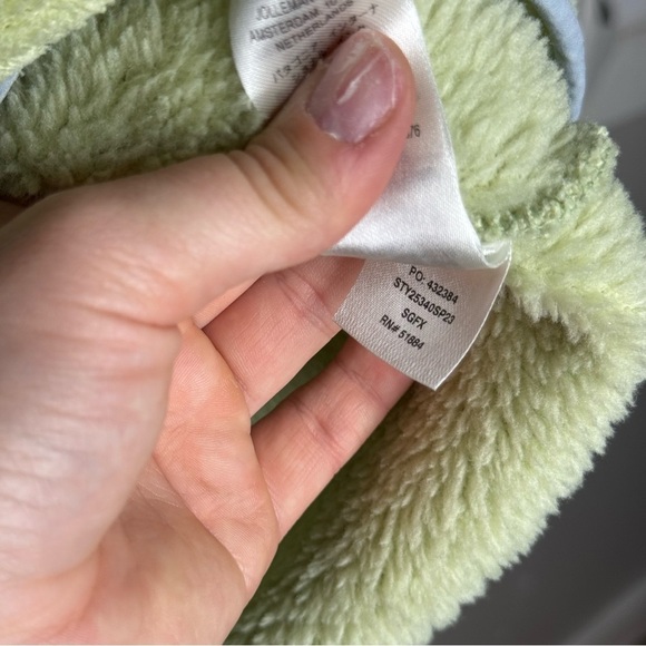 Patagonia Women's Re-Tool 1/2-Zip Pullover Womens #25340 - Picture 11 of 11